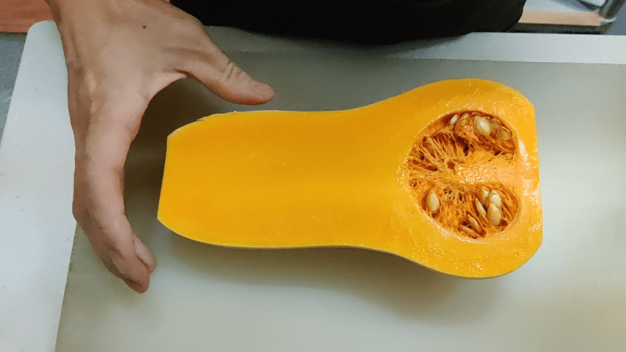 栄養価が高い バターナッツかぼちゃ 修家大雄 レストラン ラ フェ Note 栄養価が高い バターナッツかぼちゃ 修家大雄 レストラン ラ フェ Note