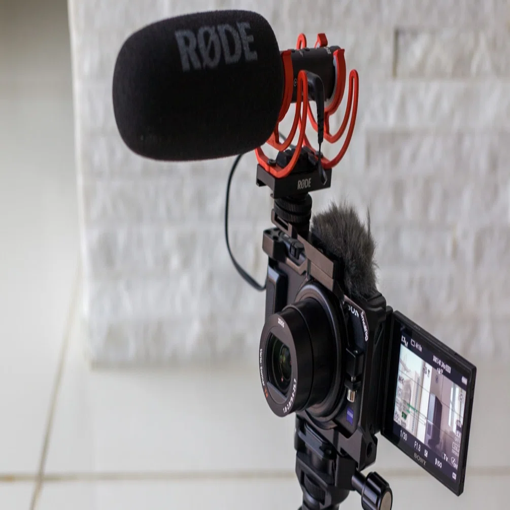 014 ソニーの最強Vlogカメラ「ZV-1」を完全体に！デメリット全てを解決 