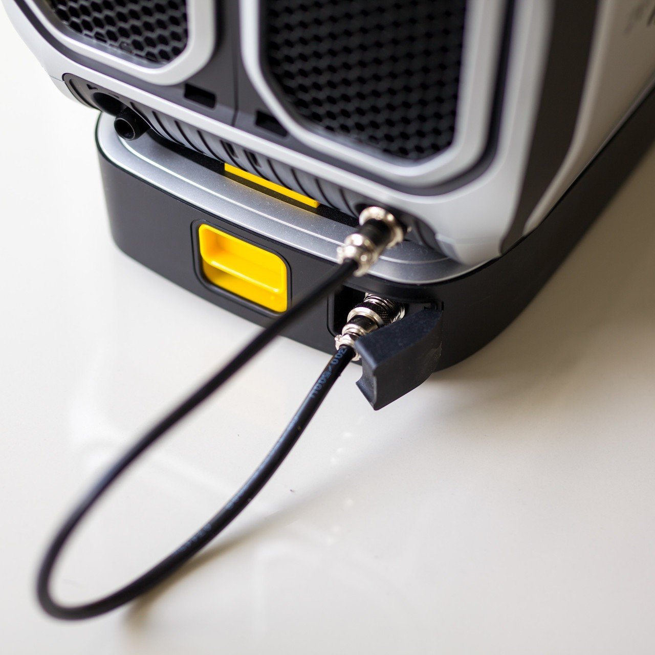 015 真夏の災害時やアウトドアでも涼しく快適！小型で圧倒的な冷却性能