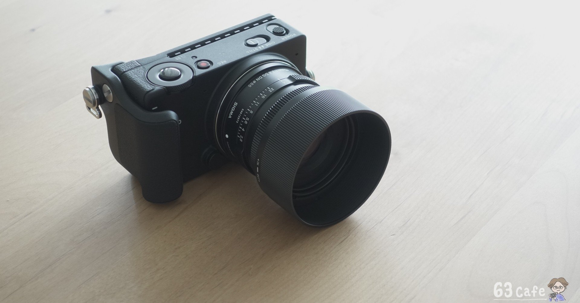 絶妙な距離感 SIGMA 45mm F2.8 DG DN｜hiromi63 / ZINEography