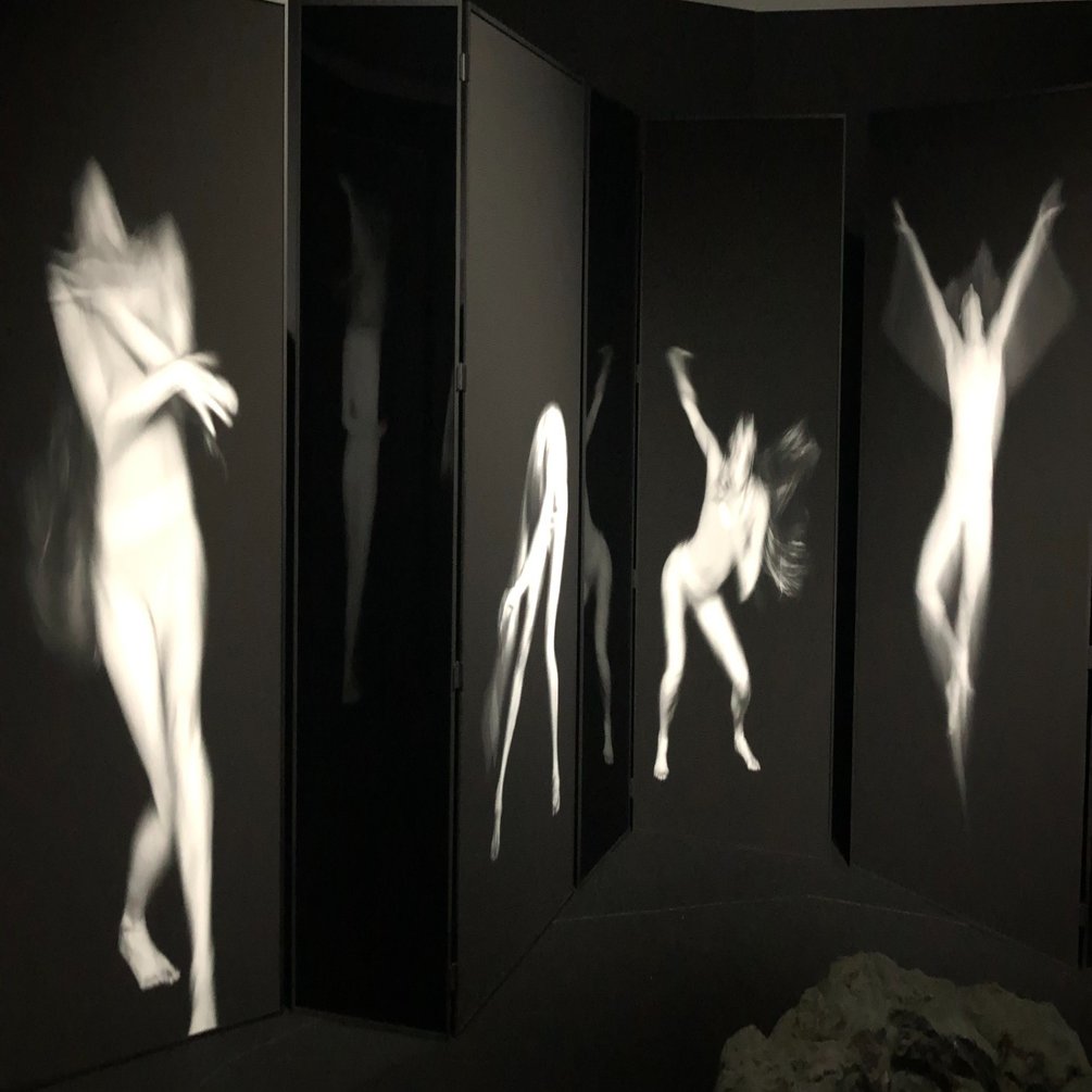 Kyotographie 19 ベンジャミン ミルピエ 暗闇の中の 由 Freedom In The Dark By Benjamin Millepied 日々雲形 Note