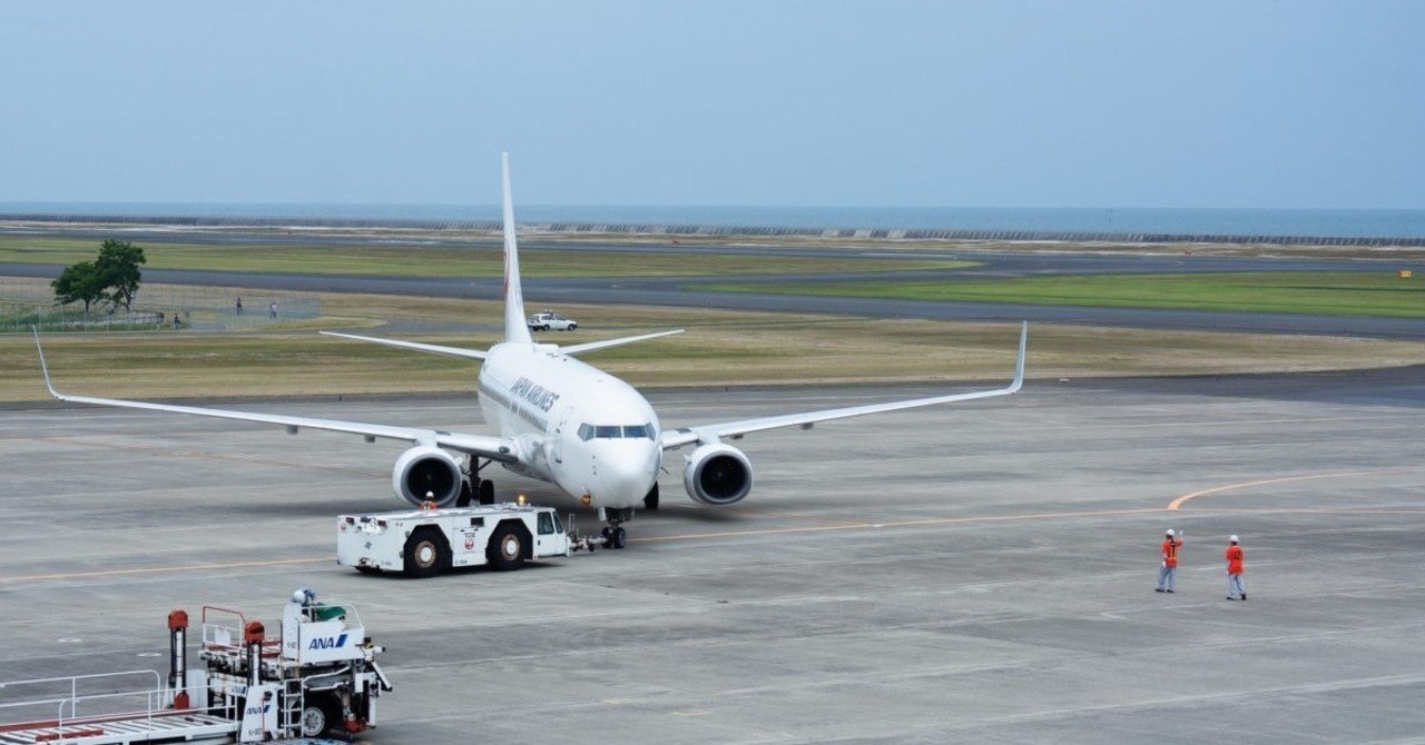 空港 ライブ カメラ 那覇