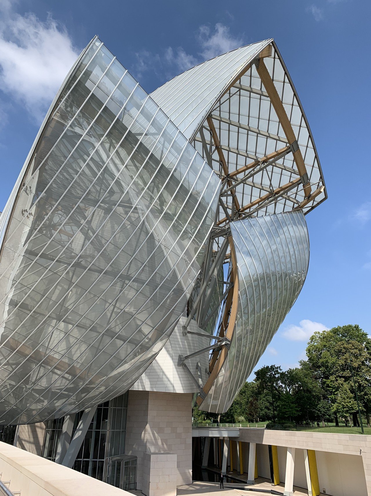 Fondation Louis Vuitton(フォンダシオン ルイ・ヴィトン)【パリ16区