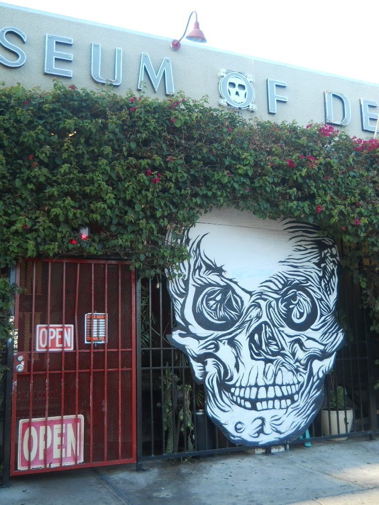 死の博物館 Museum Of Death まみすけ Note