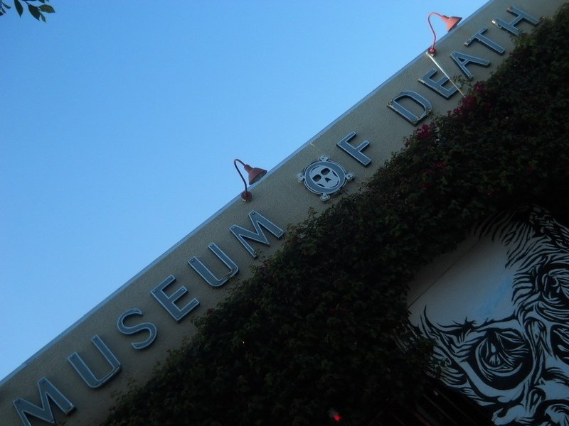 死の博物館 Museum Of Death まみすけ Note