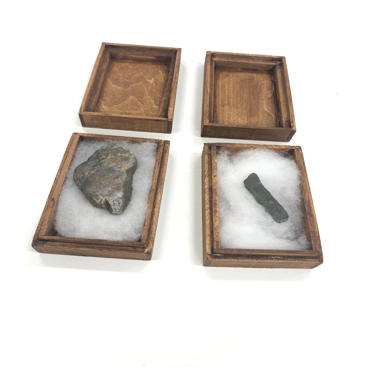 石を展示すると価値が生まれる｜とりもちうずら