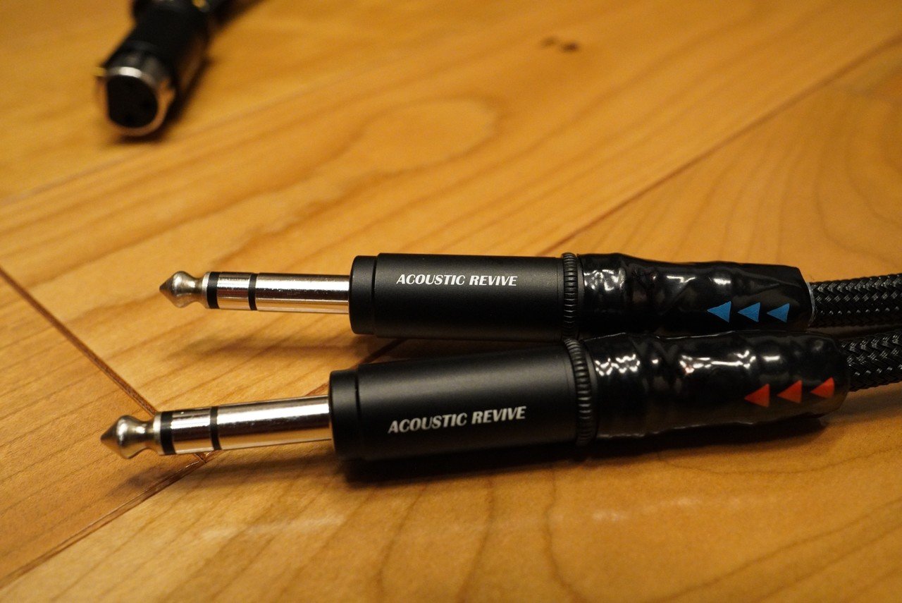Focusriteのマイクプリ「ISA Two」にACOUSTIC REVIVEのケーブル