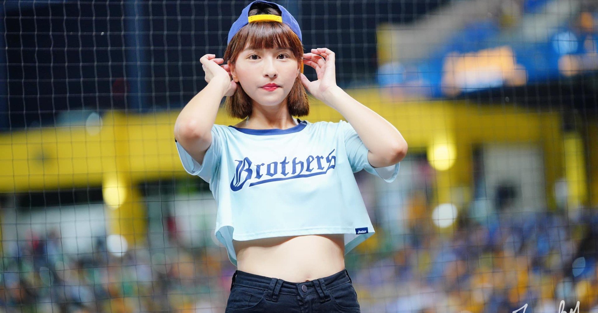 211.【2020年峮峮応援記録 8月-13】峮峮（チュンチュン）、ピンク