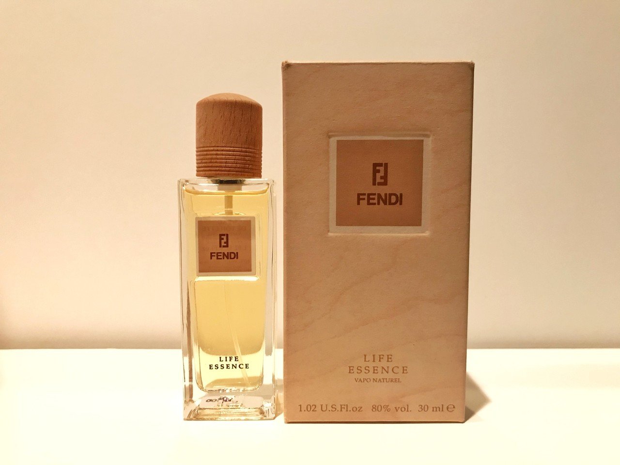 福袋 オンライン Fendi Essence」と余白｜パスタン 「Life その他