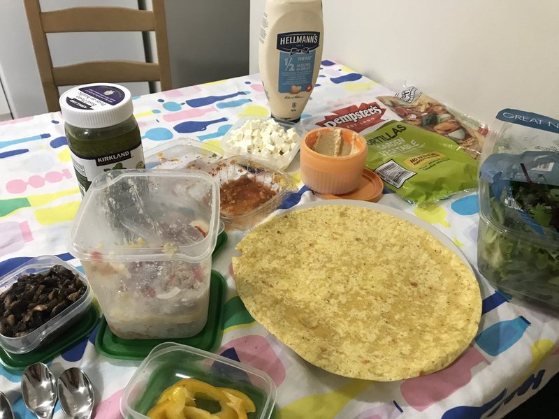 手抜きで楽しい子供と一緒に作るお昼ご飯 Monsan Note
