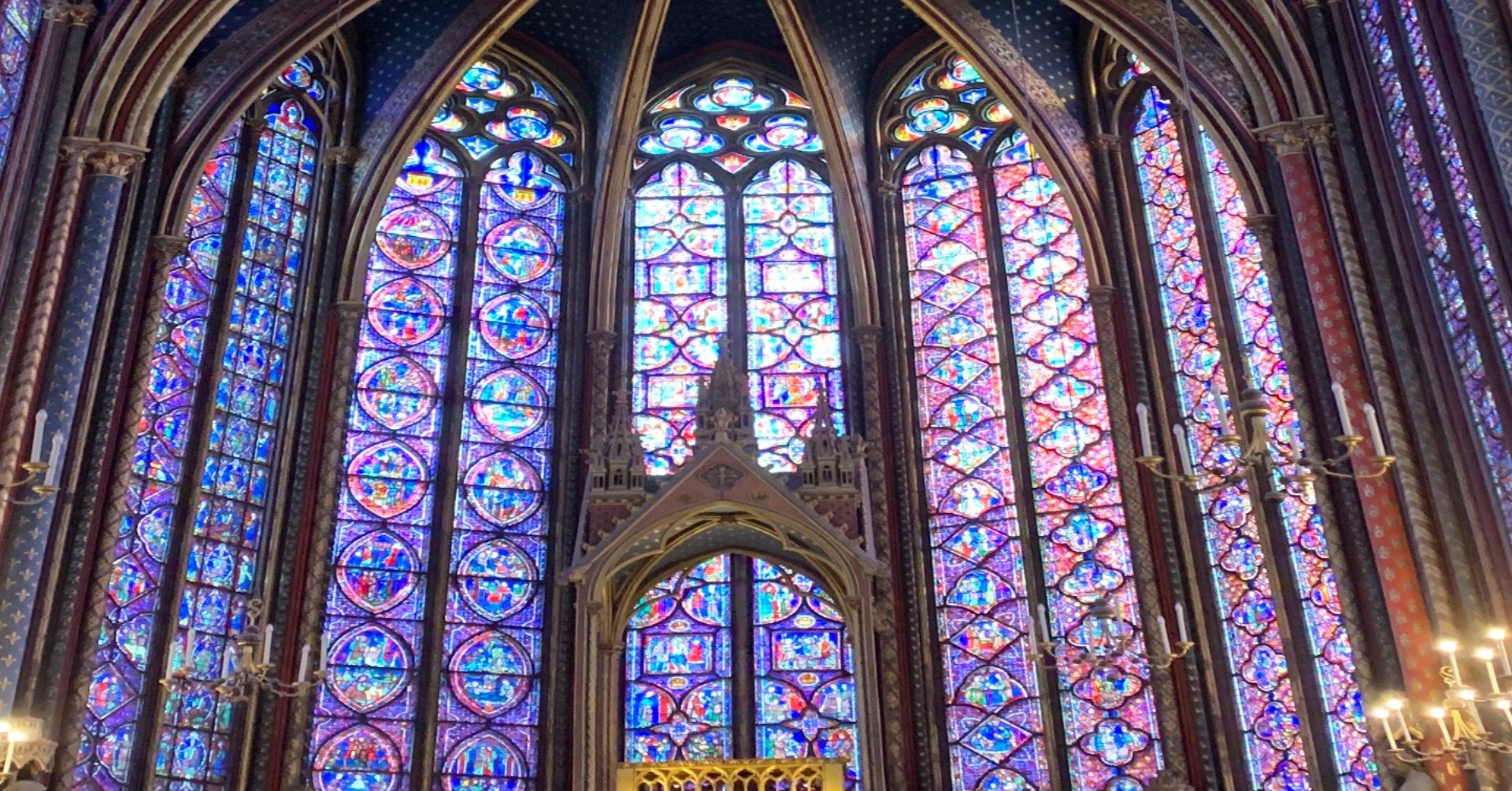 パリで最も美しいステンドグラス Sainte Chapelle サント シャペル パリ1区 村山里美 アラカンdeパリ パリ在住 58歳から単身パリへ 終わりの人生の始め方 Note