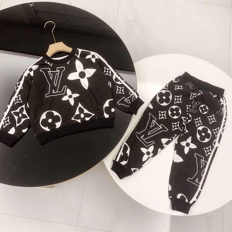 日中15 度前後な今 におすすめキッズデイリーウェア キッズアイテム 子供服louis Vuittonルイヴィト Tshirtdo Note 日中15 度前後な今 におすすめキッズデイリーウェア キッズアイテム 子供服louis Vuittonルイヴィト Tshirtdo Note
