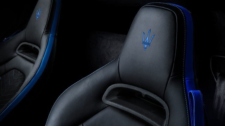 Maserati Newエンブレム発表 ブランディング Labo Note