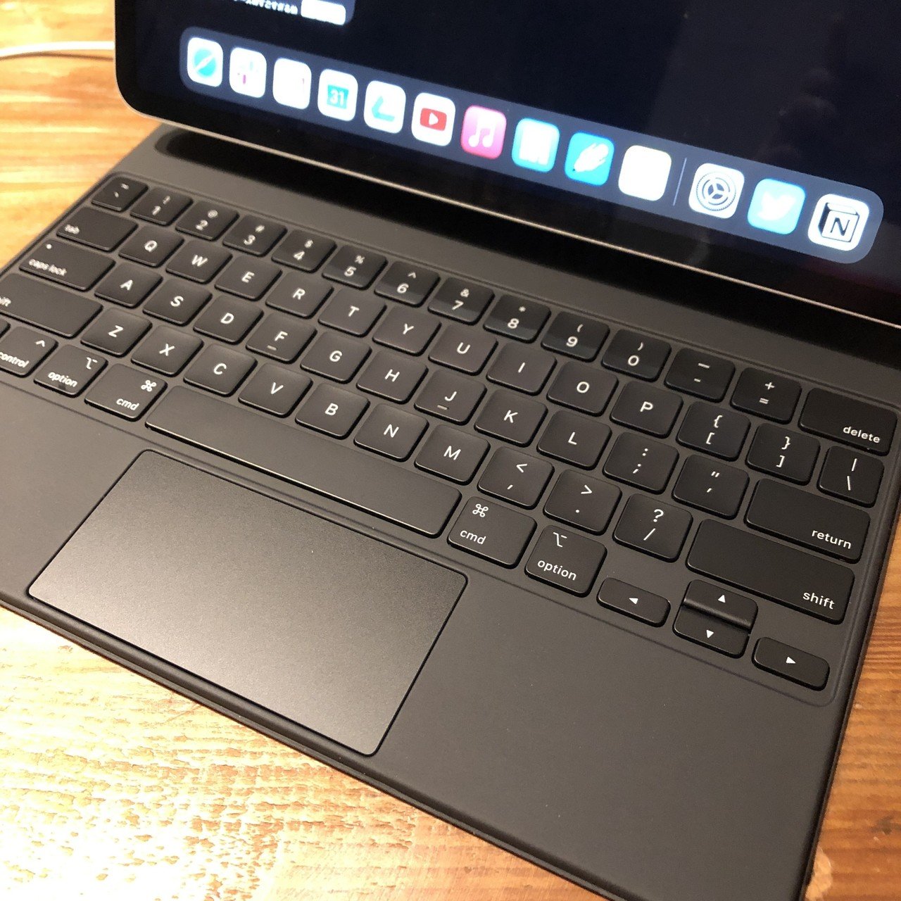 iPad Pro用Magic Keyboardを購入してしまい、申し訳ございませんー