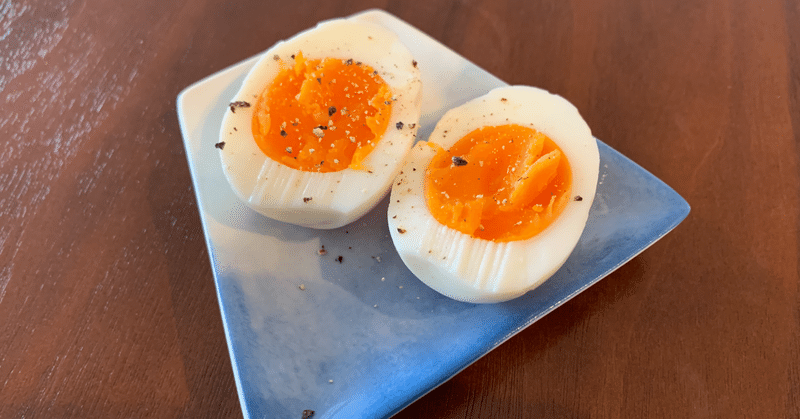 ゆで卵 黄身 真ん中白い Englsherty
