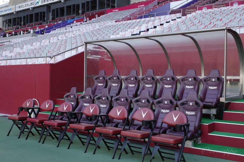 ノエビアスタジアム神戸のスタジアムツアーに参加してきました Cowappa ナタリー Note ノエビアスタジアム神戸のスタジアムツアーに参加してきました Cowappa ナタリー Note