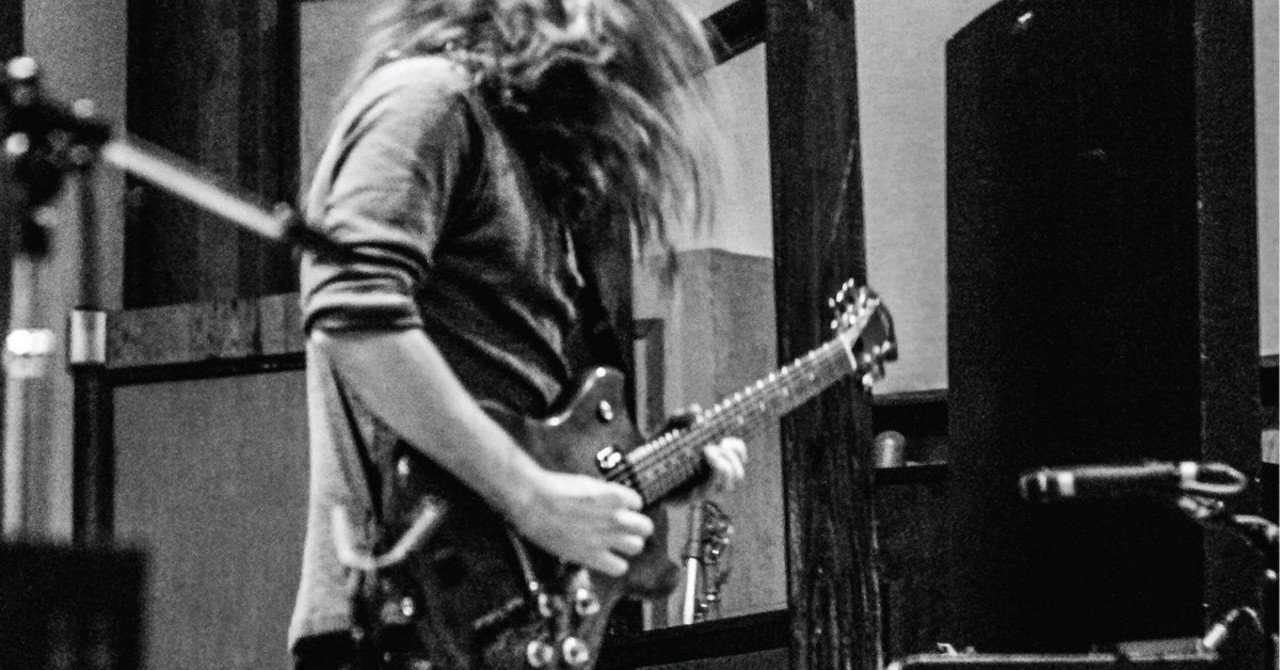 Interview Nate Mercereau Joy Techniques ネイト マーセロー ギター シンセサイザー Gr 300を使って突き進もうと思った 柳樂光隆 Mitsutaka Nagira Note