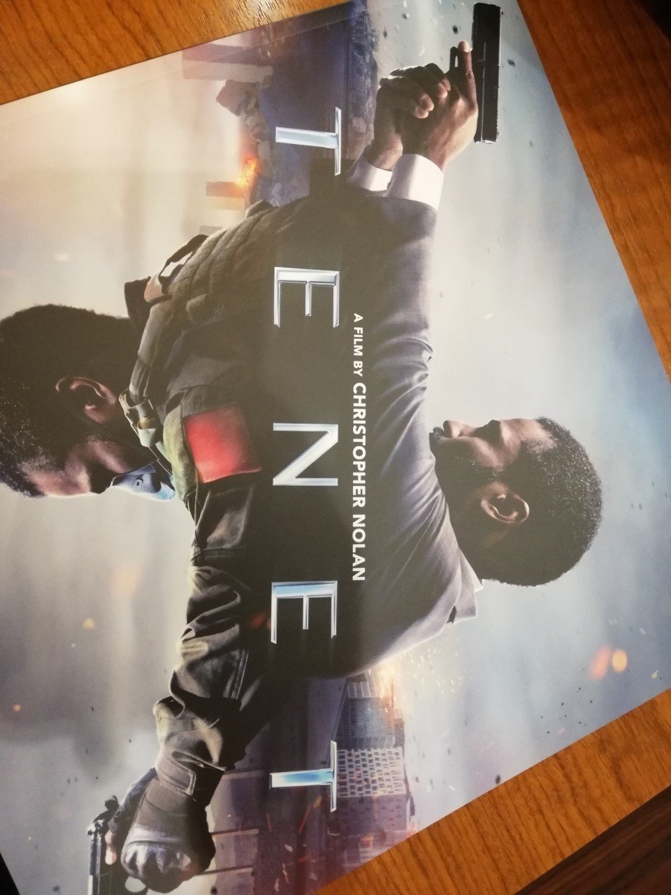 クリストファー・ノーラン最新作「 TENET テネット 」と出世作 クリストファー・ノーラン最新作「 TENET テネット 」と出世作