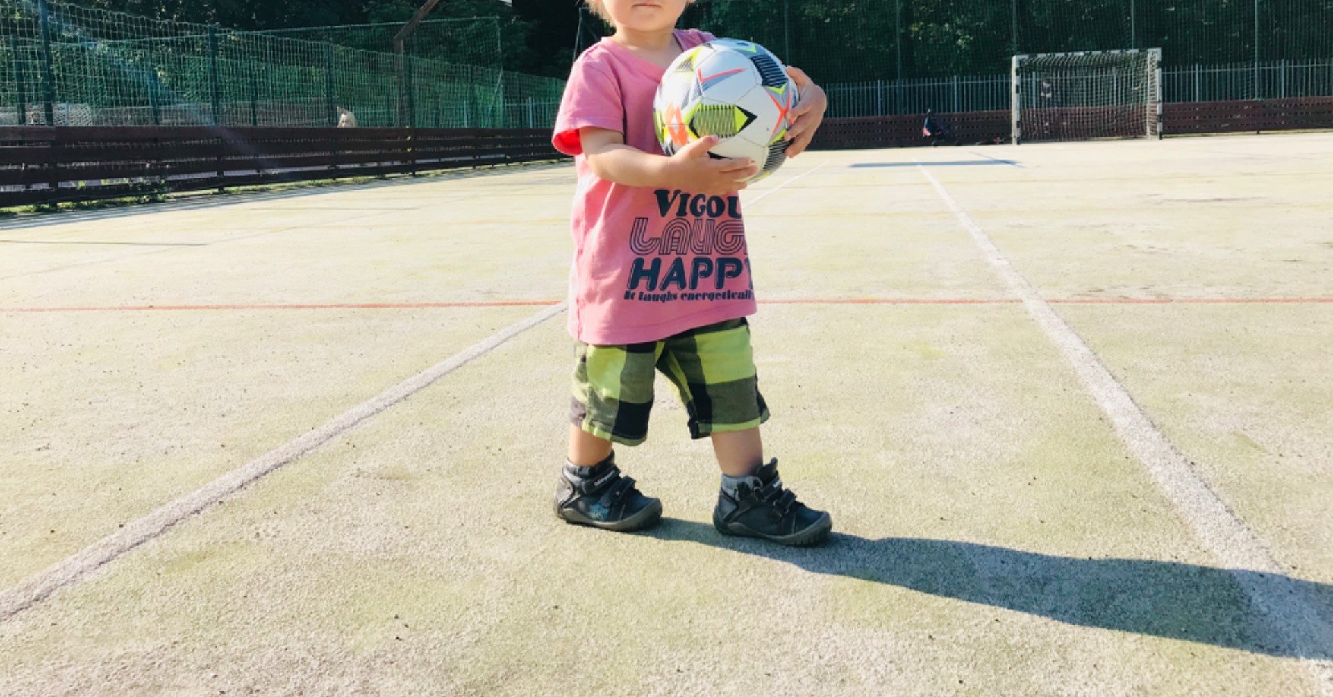 プラハでサッカーとフロアボール りかチェコ Note プラハでサッカーとフロアボール りかチェコ Note