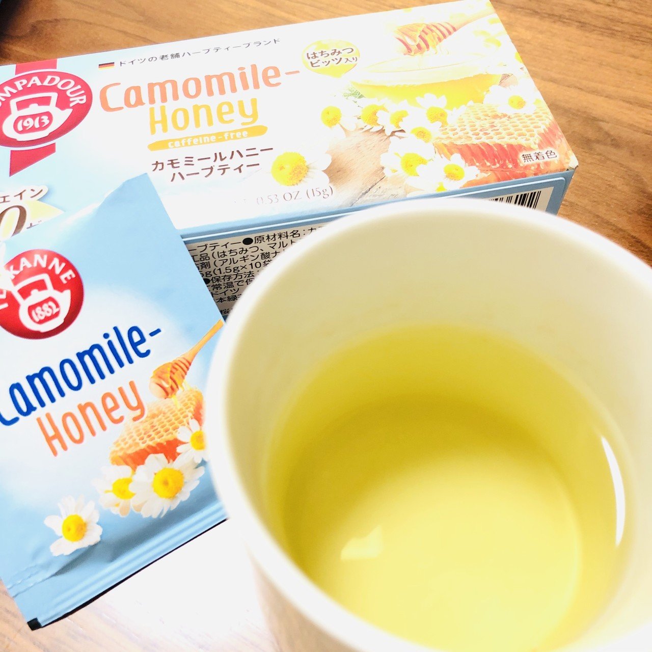Kaldiで見つけたカモミールハニーハーブティー お菓子屋さんのようにふわっと濃くて甘い蜂蜜の香りが長く続いて でも味わいはカモミール主体 ほのかに蜂蜜の甘さが後からやってくる 私好みで幸せ気 とらみな 寅三奈 Note Kaldiで見つけたカモミールハニーハーブティー お菓子屋さんのようにふわっと濃くて甘い蜂蜜の香りが長く続いて でも味わいはカモミール主体 ほのかに蜂蜜の甘さが後からやってくる 私好みで幸せ気 とらみな 寅三奈 Note