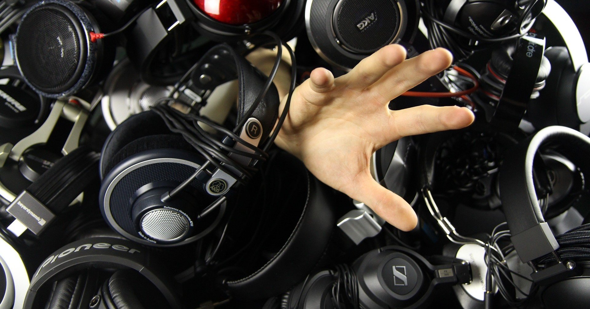 即納再入荷】 ❤DJ仕様で超高音質❣お洒落かつ高級感溢れるデザイン