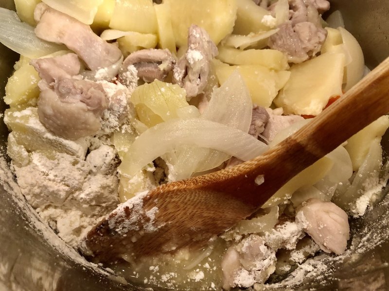 小麦粉で作るとろりと美味しいクリームシチューの作り方 ゆのきりょうこ Note