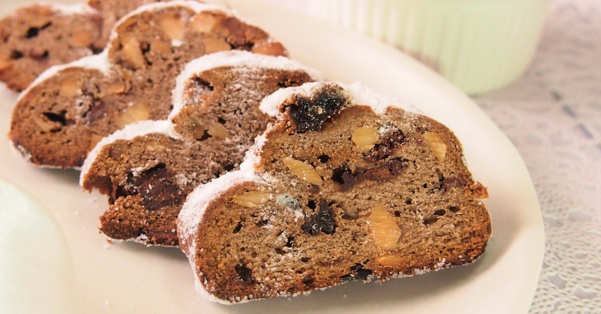 NEW！柚子チョコシュトーレン発売しました！｜永楽堂🍞冷凍パン【公式】