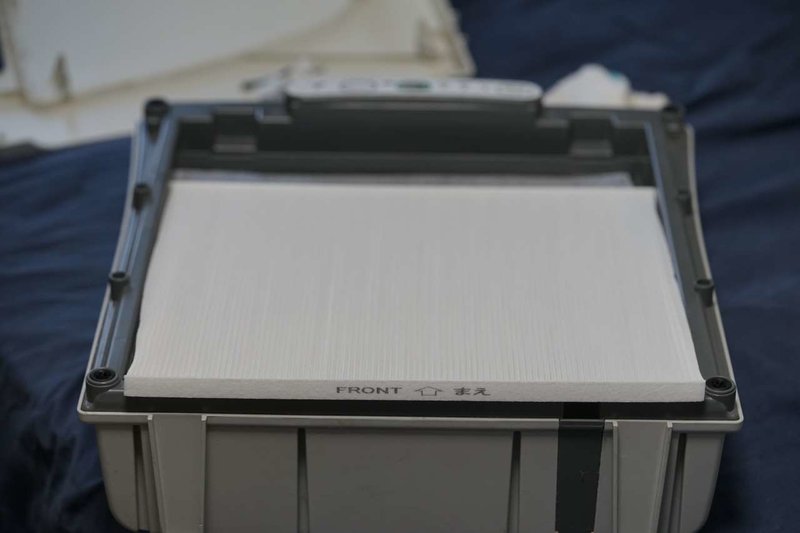 ツインバードの空気清浄機 Ac D358pw のフィルターを交換してみた Ryoichi Kawate Note