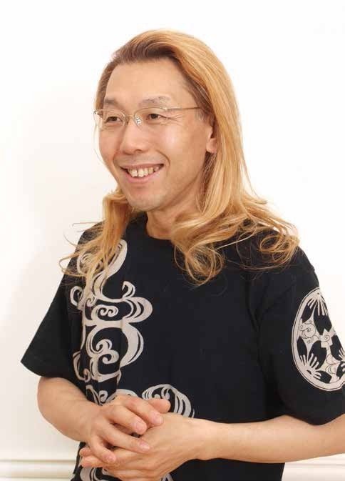 History Of Square 21 假屋崎 省吾氏 寸暇を惜しまず 美 を仕入れ見る人すべてにエネルギーを発する 花 であれ 一般社団法人 全国経営者団体連合会 Note