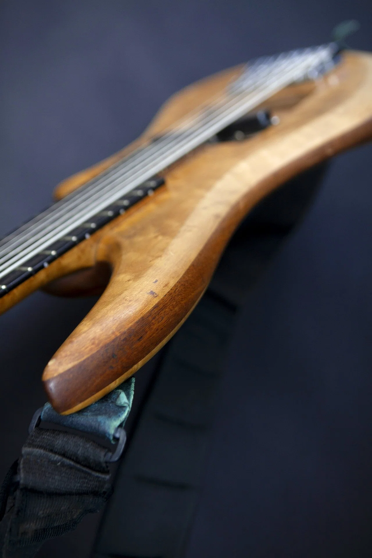 【値下げ】Guitar Violence WIT Bass ギターバイオレンスのメモ⑨｜YUYA