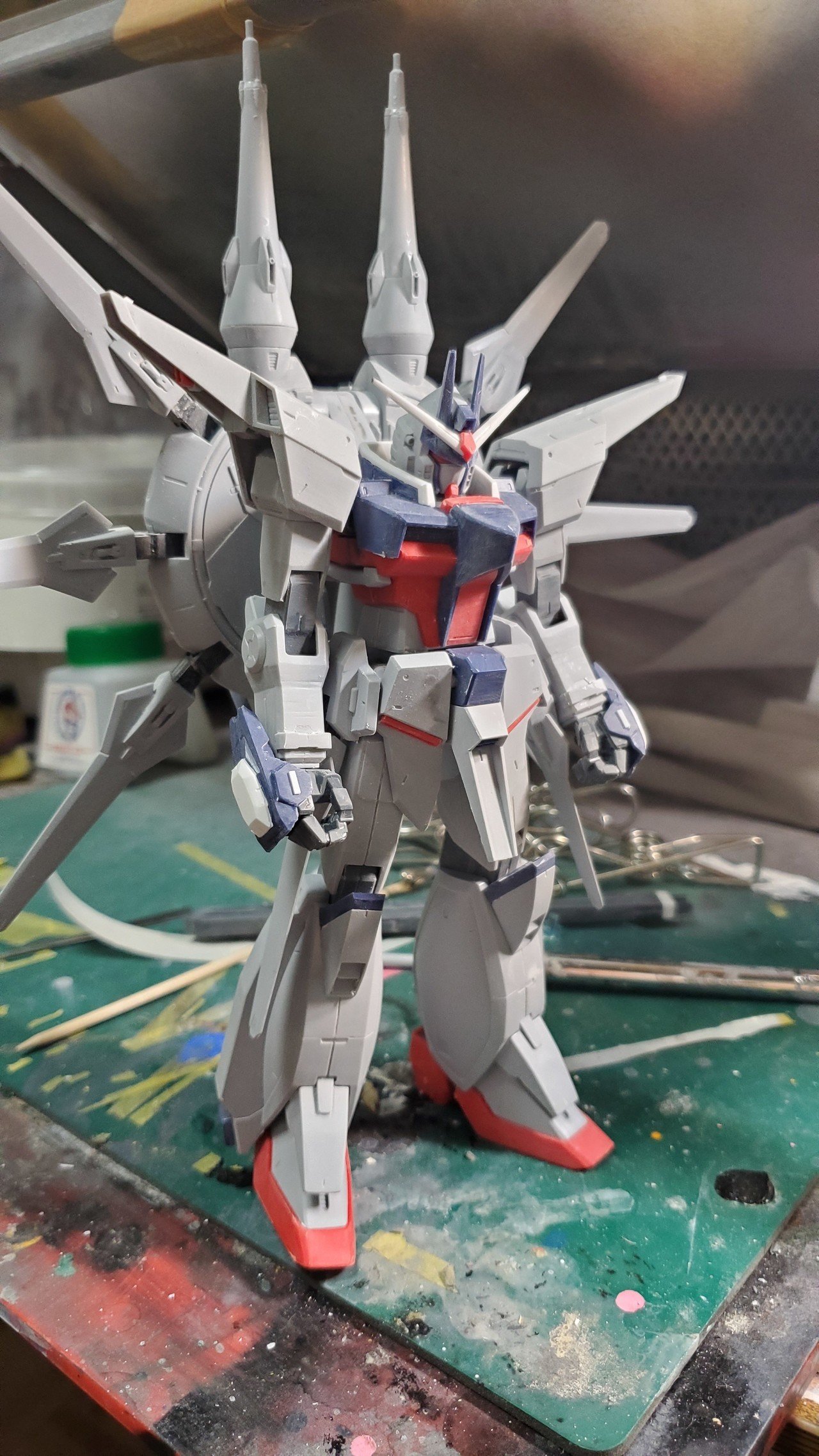 1/100 レジェンドガンダム 1/100 ZGMF-X666S レジェンドガンダム 機動