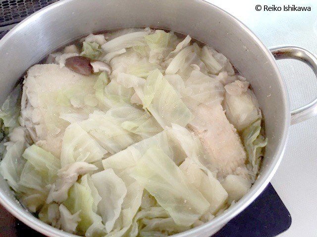 3-スープ鍋＿斜め-c