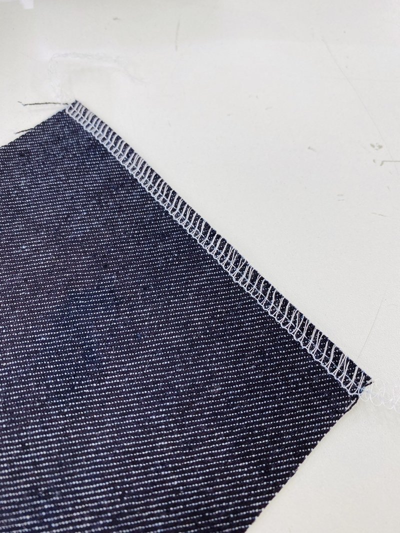 ミシンの練習 ロックミシンの使い方後編 ソーイングスクエア Note ミシンの練習 ロックミシンの使い方後編 ソーイングスクエア Note