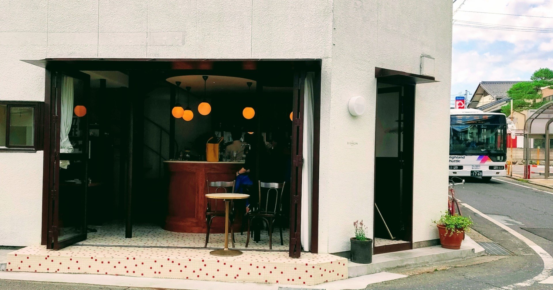 長野には、パリの街角がある｜ナカノヒトミ