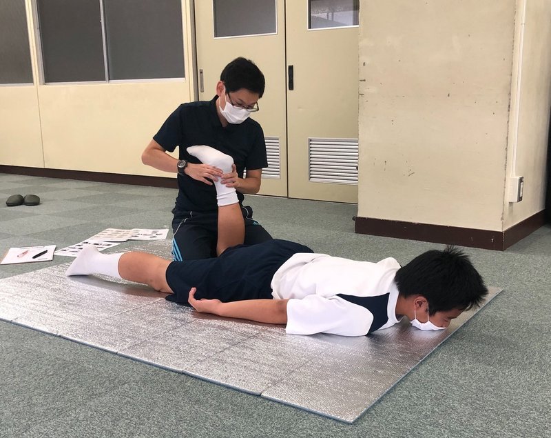 中学生サッカー部に 栄養 ストレッチ について指導してきました Watanabe アスリートジャーナル Note 中学生サッカー部に 栄養 ストレッチ について指導してきました Watanabe アスリートジャーナル Note
