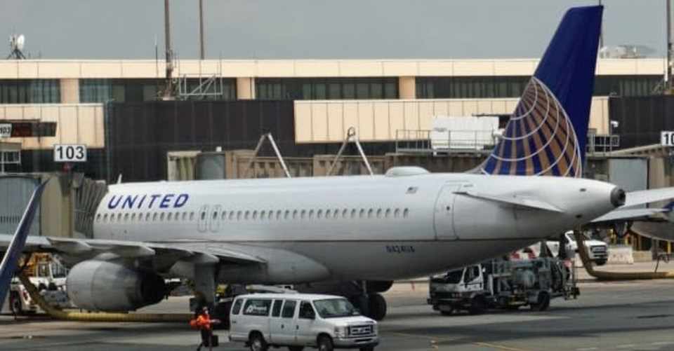 米財務省 米航空7社と融資契約 アメリカンやユナイテッド 米財務省は29日 アメリカン航空やユナイテッド航空 ハワイアン航空など米航空 会社7社と政府融資の契約を結んだと発表した 3月末に決めた航空会 風見鶏 Note