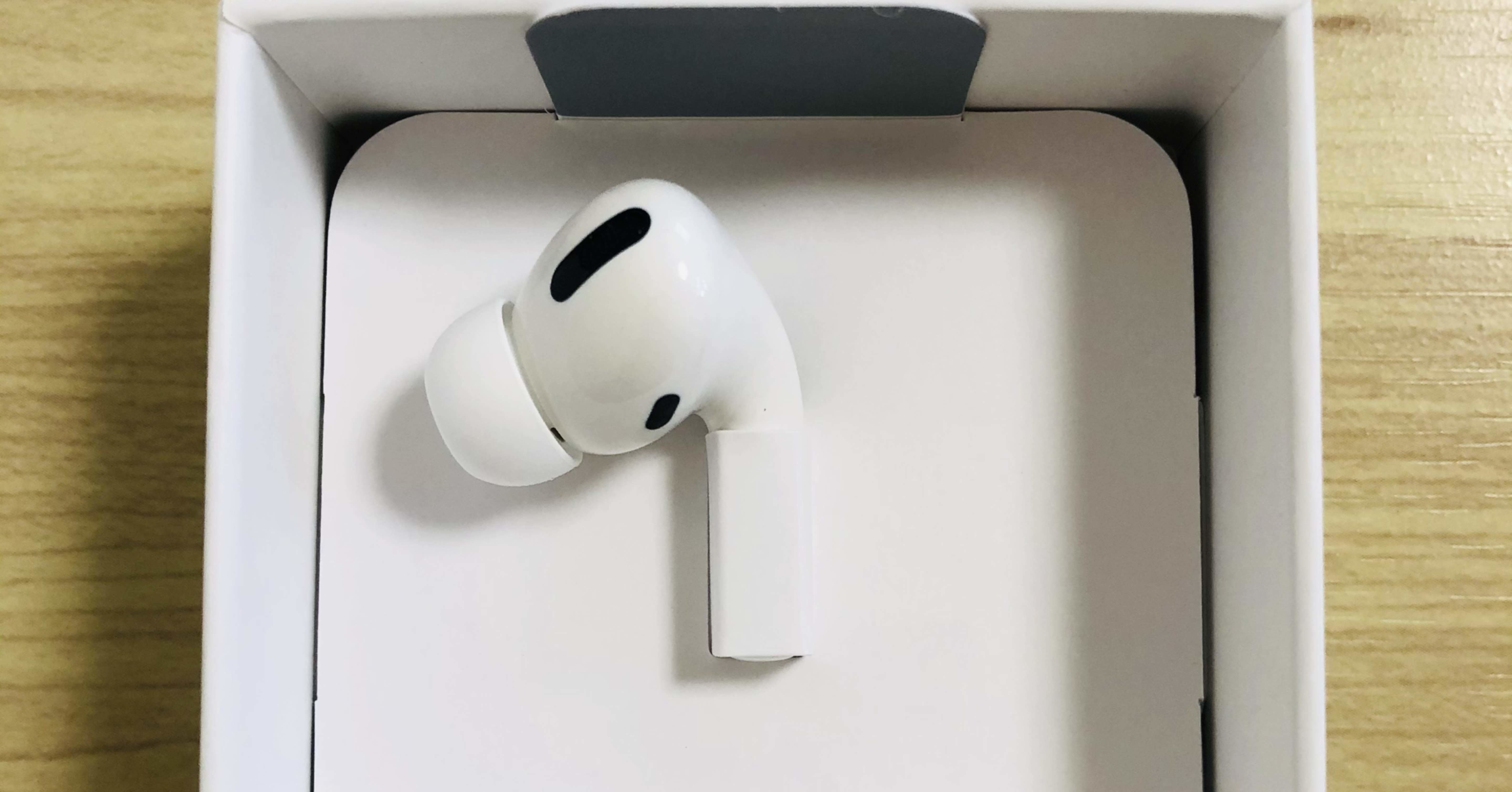 AirPods 片方 c10c1cd2a90dcb4118547880a36c28