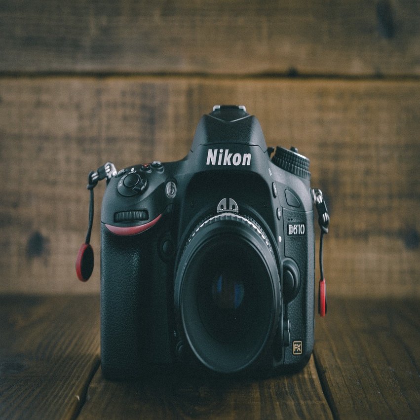 違いがわかる男」になりたい…Vol.5 デジタル一眼レフの名機 「Nikon