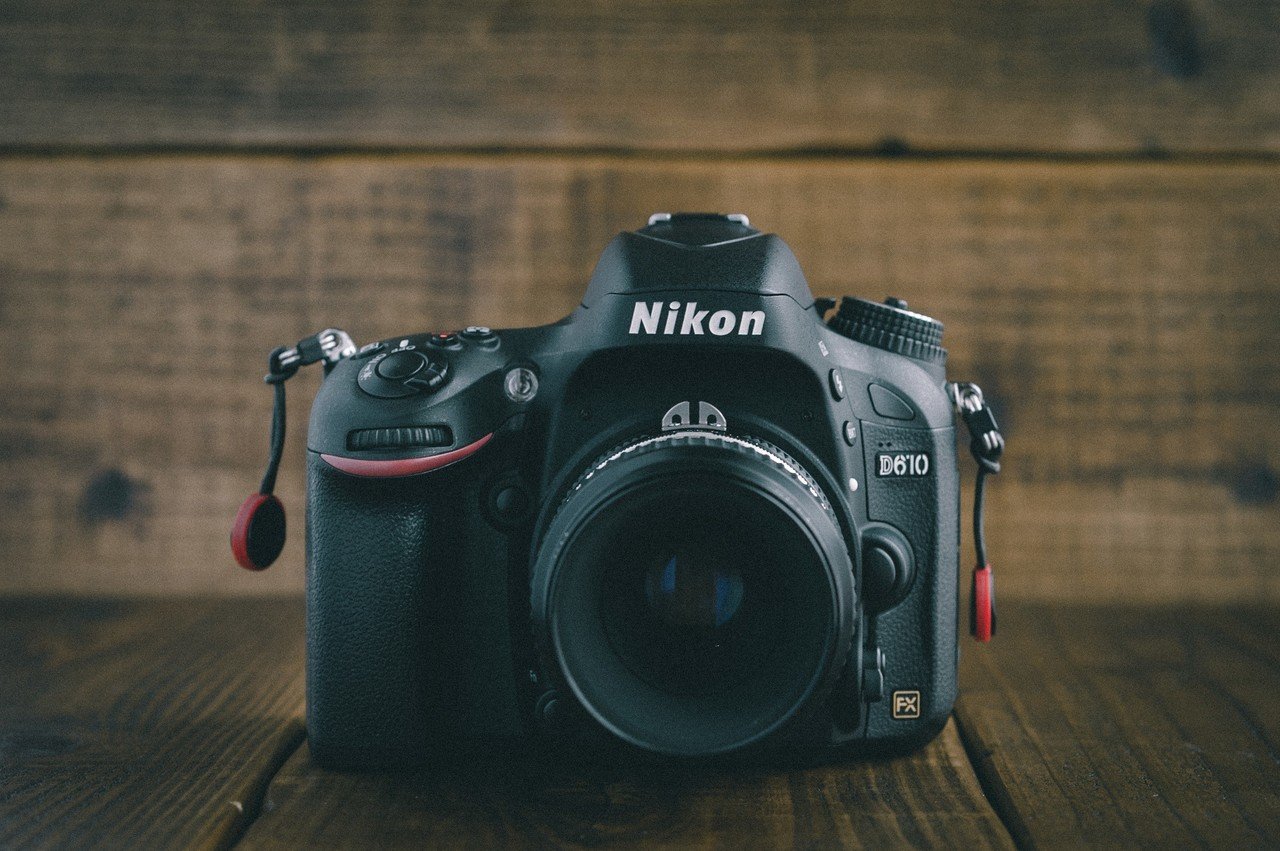 違いがわかる男」になりたい…Vol.5 デジタル一眼レフの名機 「Nikon 違いがわかる男」になりたい…Vol.5 デジタル一眼レフの名機 「Nikon