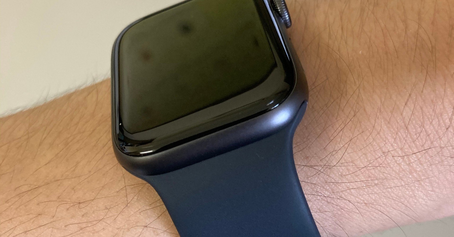 Apple Watch - Apple Watch SE (二世代) 開封品、1日使用 Applewatch se 第2世代