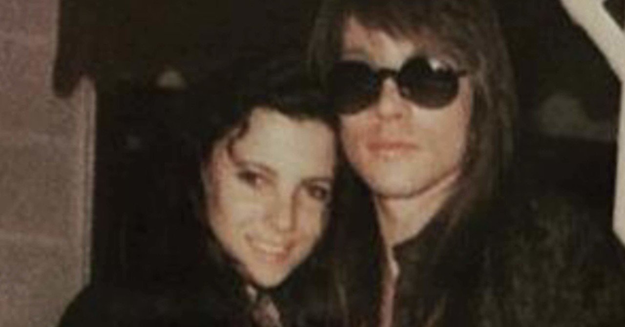 アクセル ローズ デイビット リー ロスを語る 本屋 Salt Of The Earth