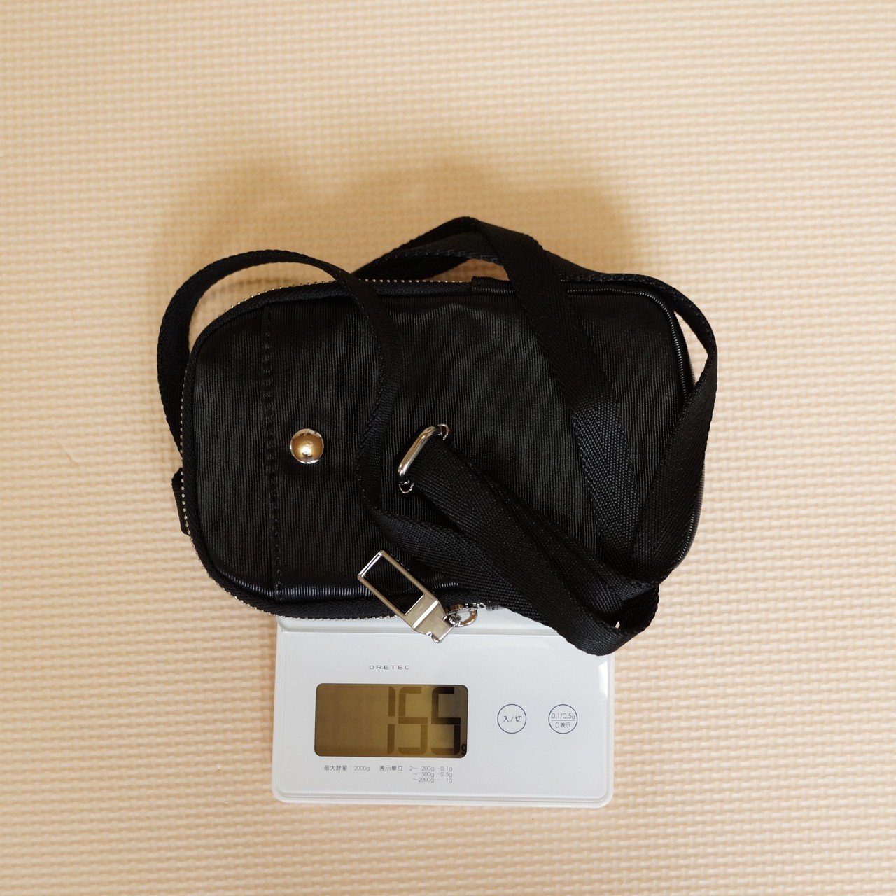 ZARAのバッグと比較すると「MBハイエンドレザーショルダーバッグ ZARAのバッグと比較すると「MBハイエンドレザーショルダーバッグ