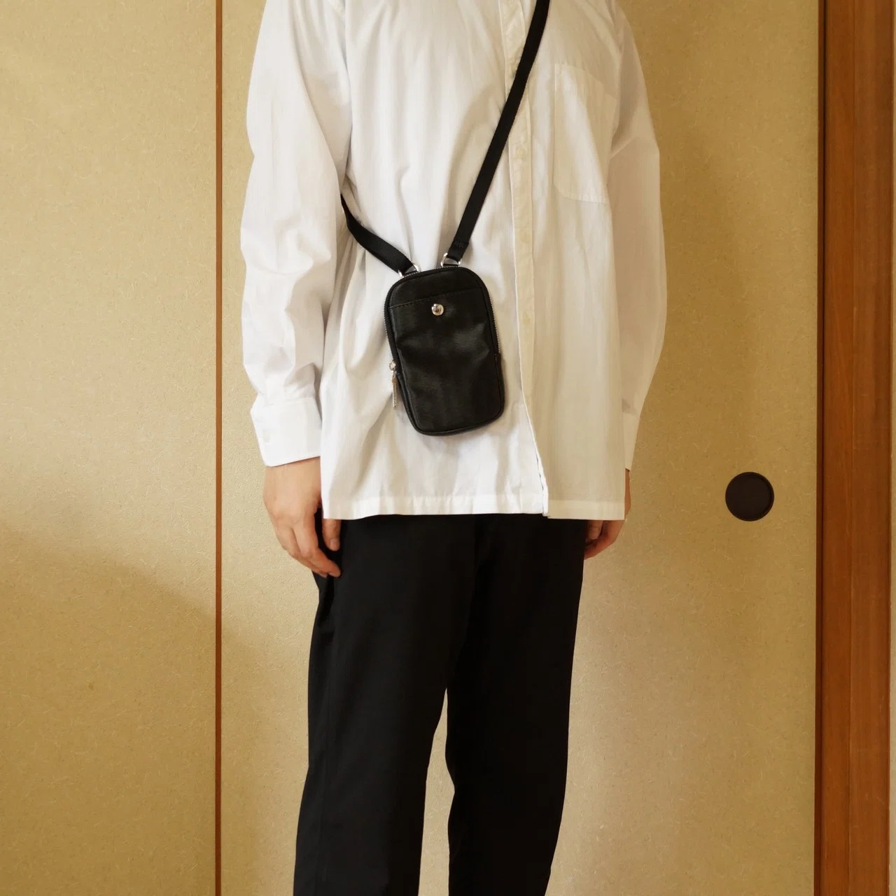 ZARAのバッグと比較すると「MBハイエンドレザーショルダーバッグ 