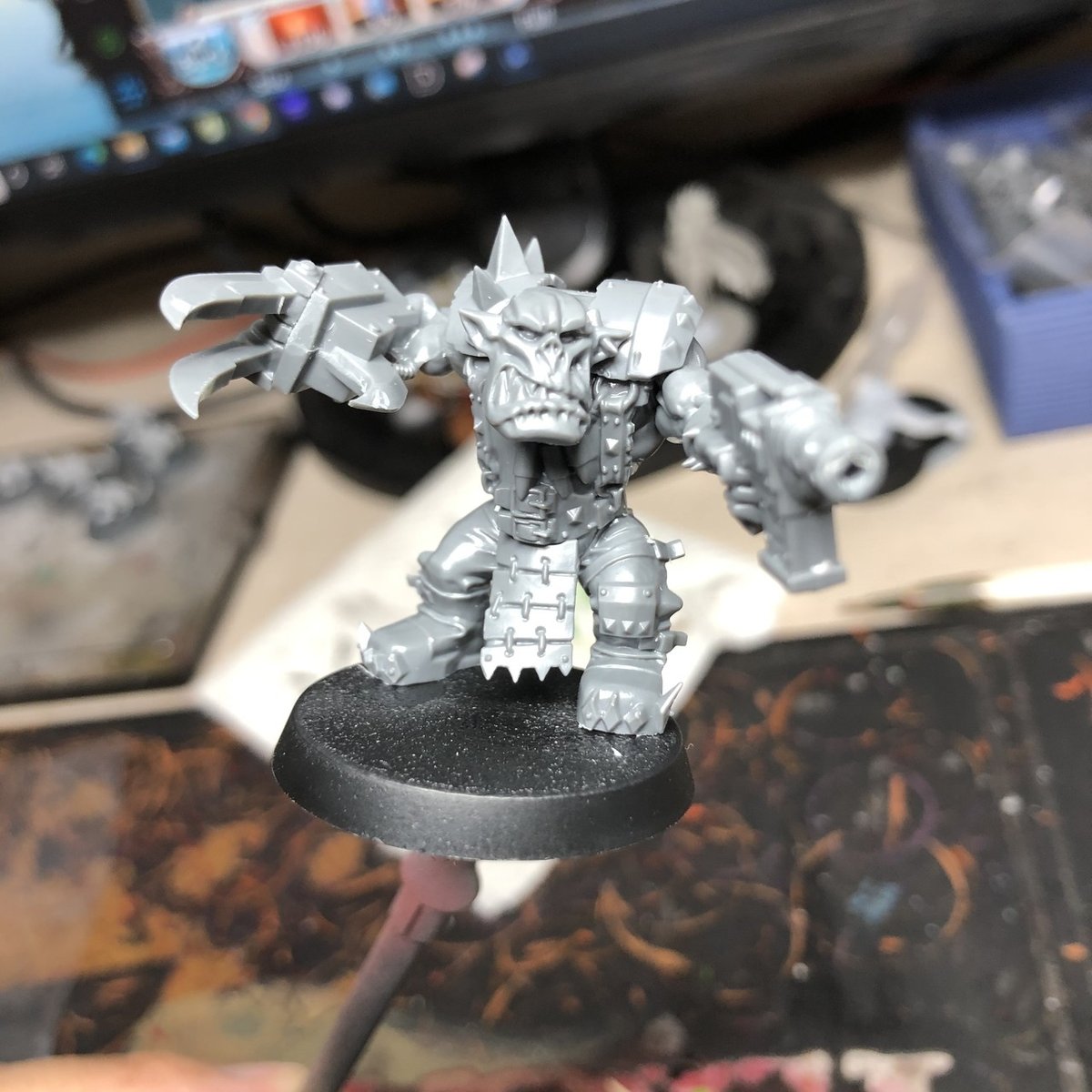 ウォーハンマー40,000 塗装完成 Amazon | JOYTOY ウォーハンマー40000 ホワイトスカー アサルト