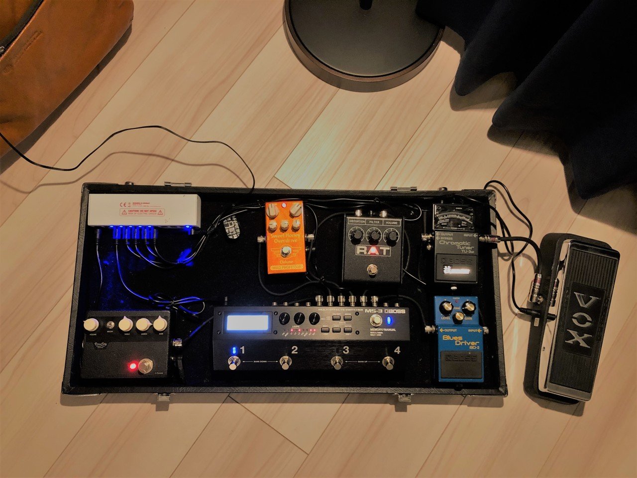 BOSS MS-3 ぼっちざろっく ぼっち・ざ・ろっく！」 後藤ひとりの使用ギター、使用機材を