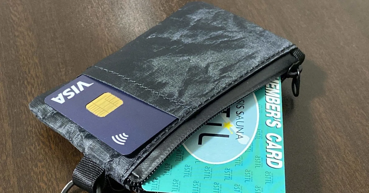 NEXTRAVELER Daily Coin & Card Holder