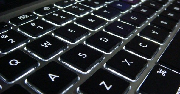 MacBook USキーボードの「かな⇄英」を最適化してみた｜津隈 和樹