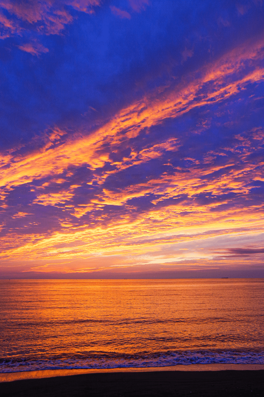 たまたま海で遊んでたらめっちゃ綺麗な夕焼け撮れた さぶろう Note