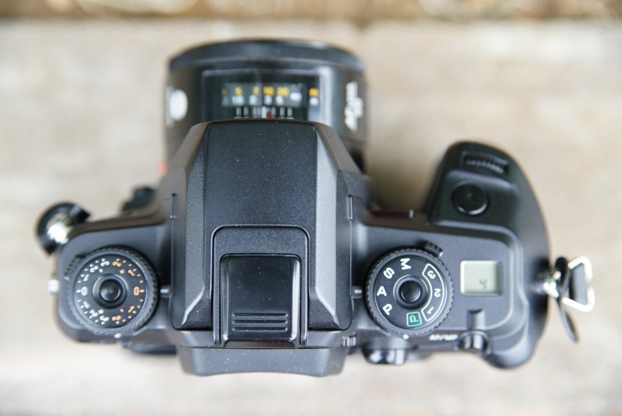 大きな液晶画面 MINOLTA α-7|かぺりと 大きな液晶画面 MINOLTA α-7|かぺりと