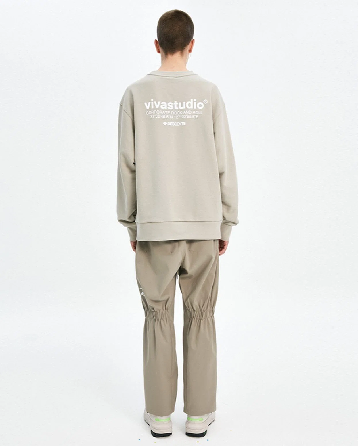 vivastudio スエット 86a6fb0cb2c0d846c467445c29a85a